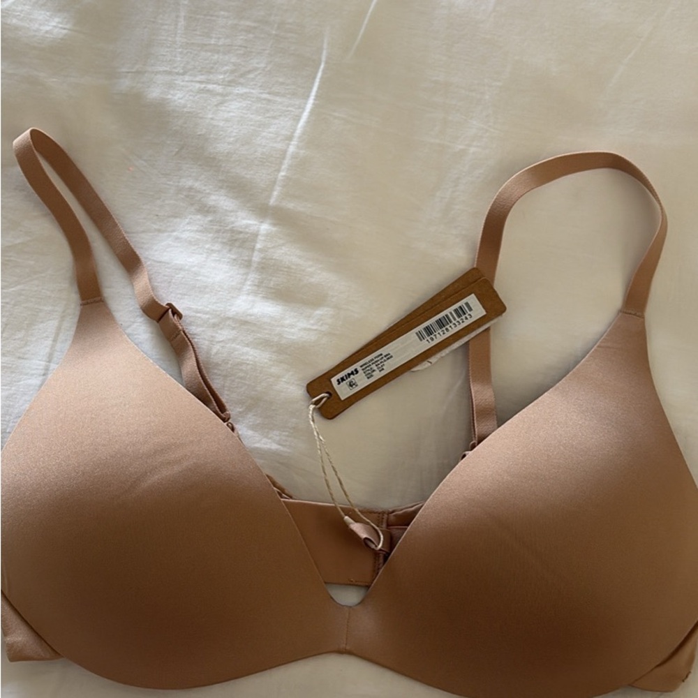 SKIMS Super Push-Up Wireless Bra